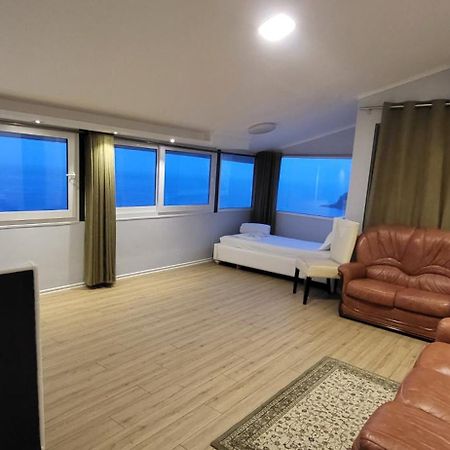 Jon Rooms 希马拉 外观 照片